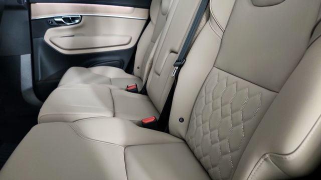2026 Volvo XC90 PLUG-IN HYBRID T8 PLUS 7-SEATER — миниатюра 29