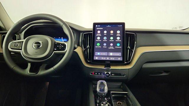 2026 Volvo XC60 B5 PLUS — миниатюра 24