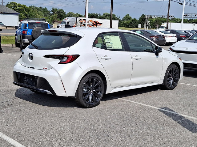 صورة مصغرة 4 لـ 2026 Toyota COROLLA HATCHBACK XSE