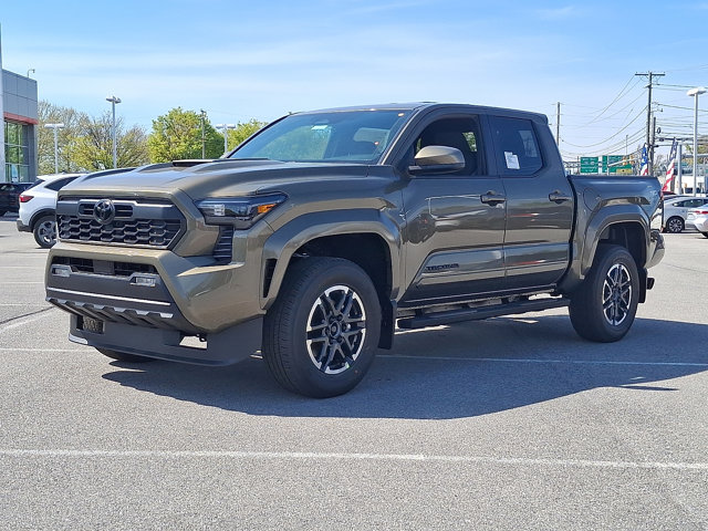 TOYOTA TACOMA - 2