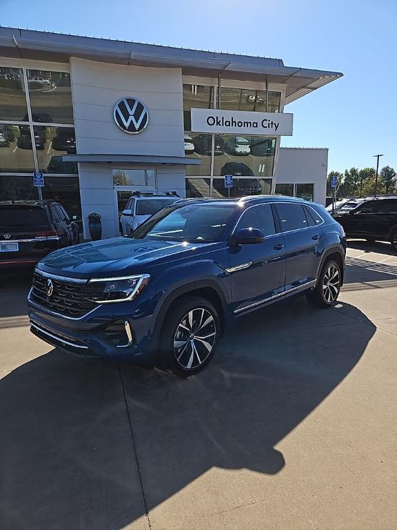 New 2026 Volkswagen Atlas Cross Sport 2.0T SEL Premium R-Line