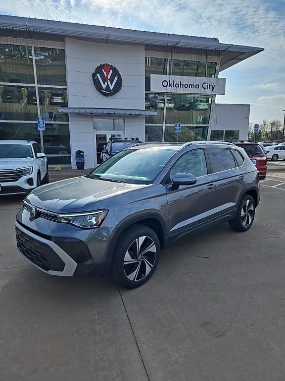 New 2026 Volkswagen Taos 1.5T SE