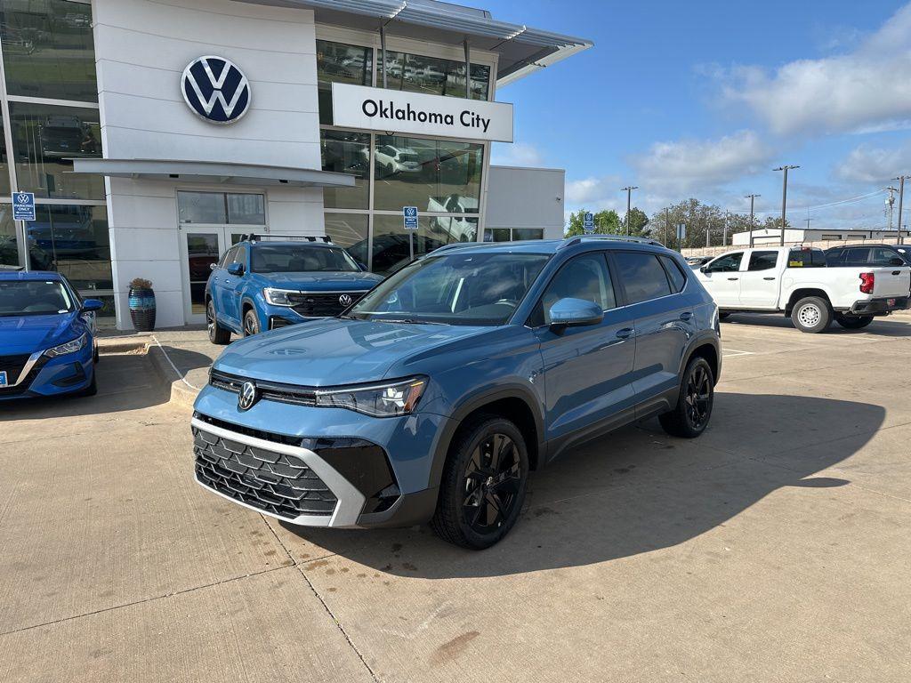 New 2026 Volkswagen Taos 1.5T SE