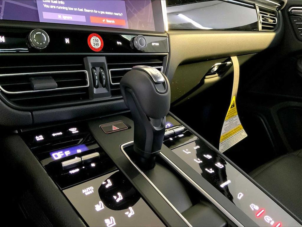 2026 Porsche MACAN 缩略图 17