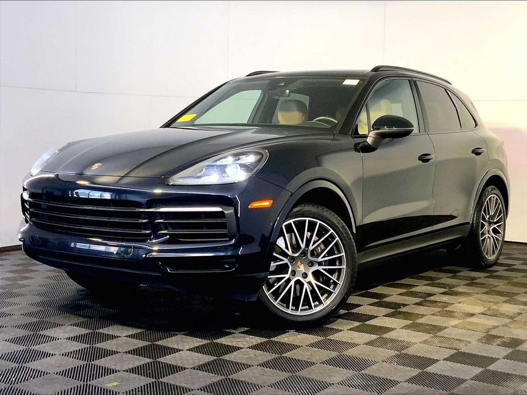 PORSCHE CAYENNE - 1