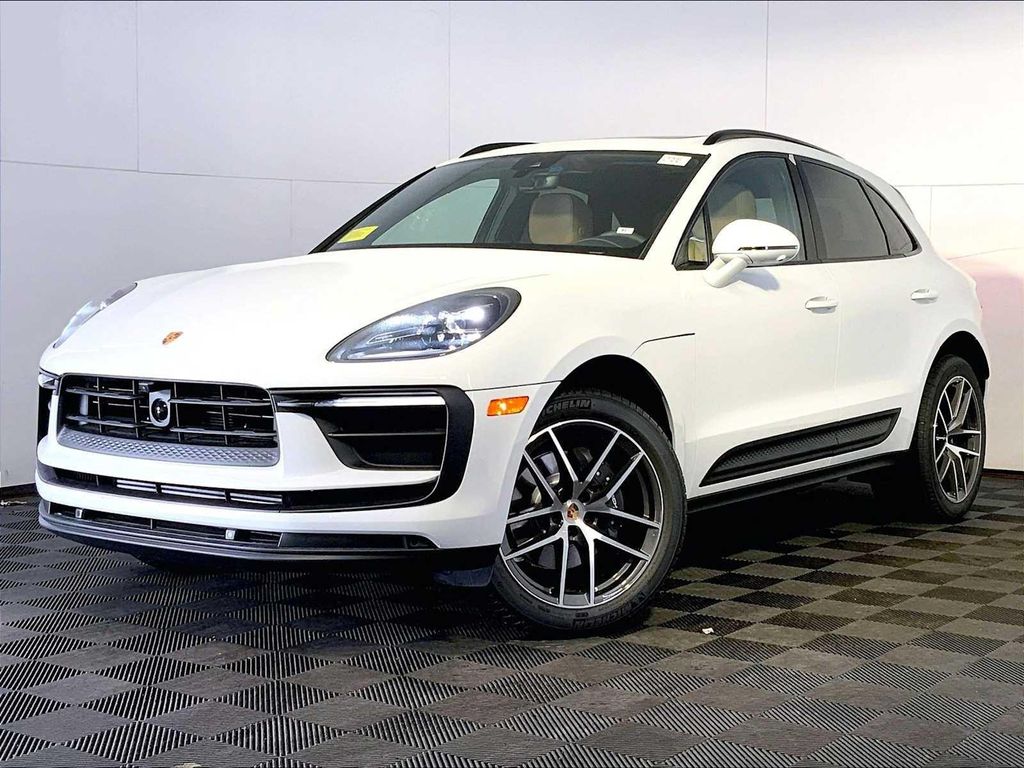 New 2026 Porsche Macan Macan