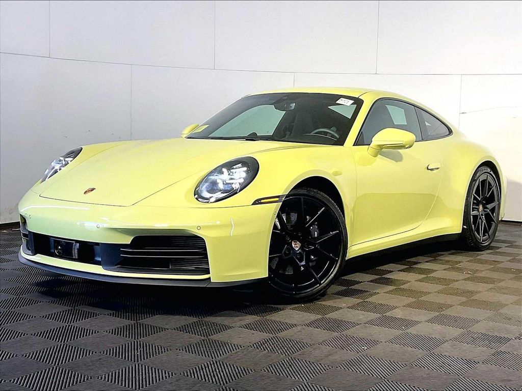 2025 Porsche 911 Carrera