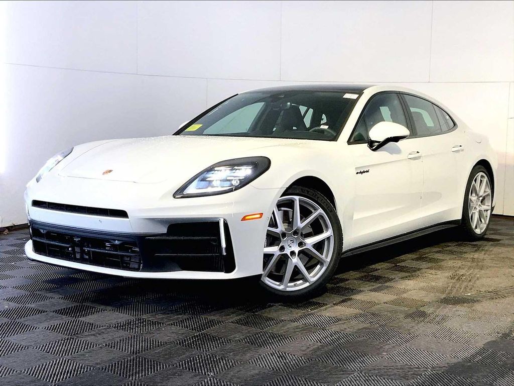 New 2026 Porsche Panamera 4