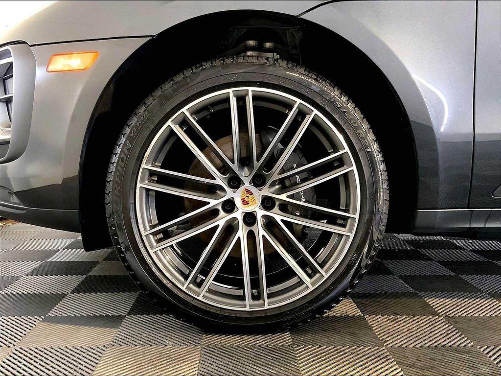 2026 Porsche MACAN — миниатюра 11