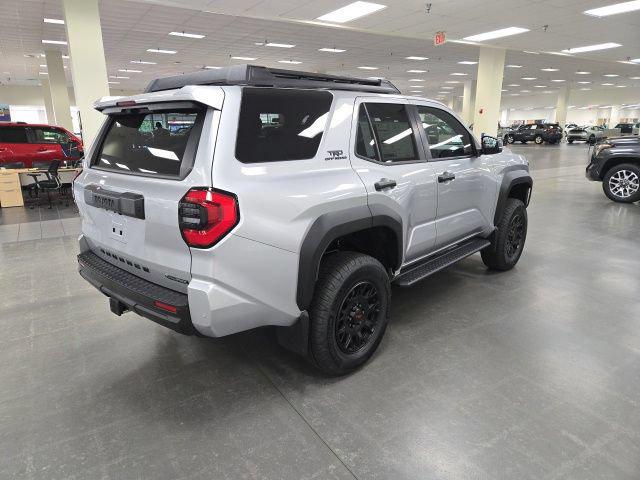 صورة 5 لـ 2026 Toyota 4RUNNER TRD OFF ROAD