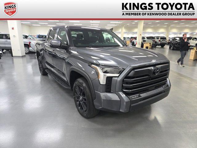 New 2026 Toyota Tundra SR5