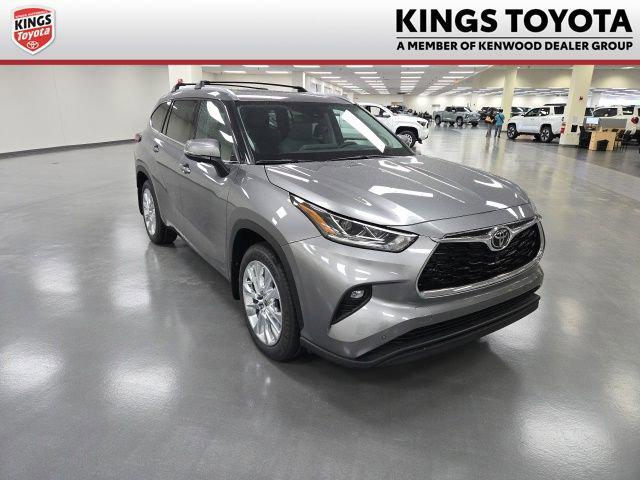 New 2026 Toyota Highlander Limited
