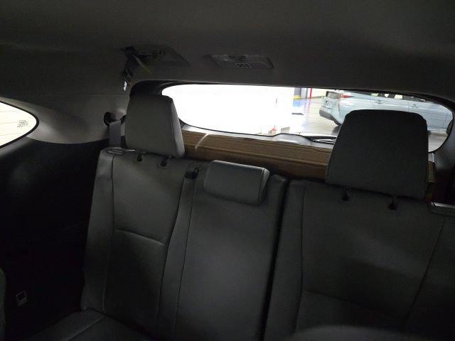 صورة مصغرة 19 لـ 2026 Toyota HIGHLANDER XLE