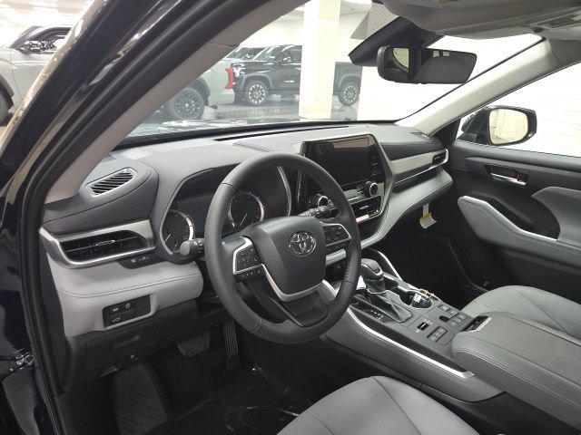 صورة مصغرة 22 لـ 2026 Toyota HIGHLANDER XLE