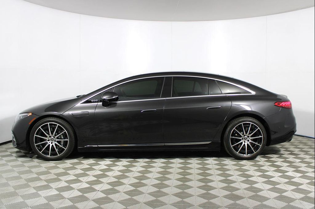 2022 Mercedes-BENZ EQS 缩略图 35