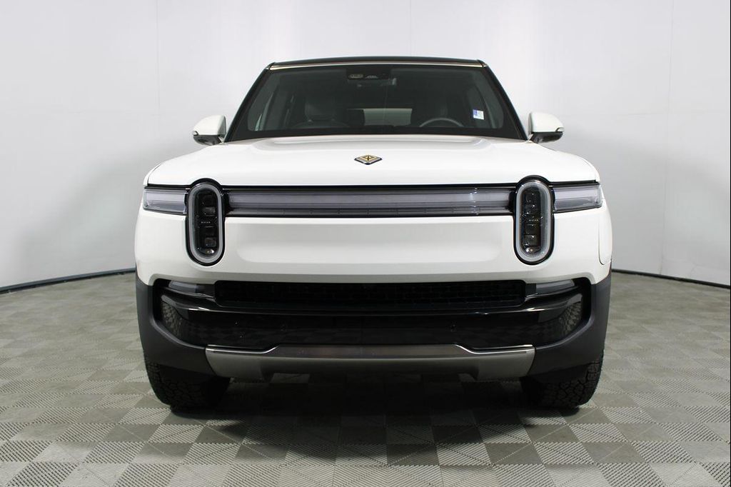 2025 Rivian R1S ADVENTURE 照片 2