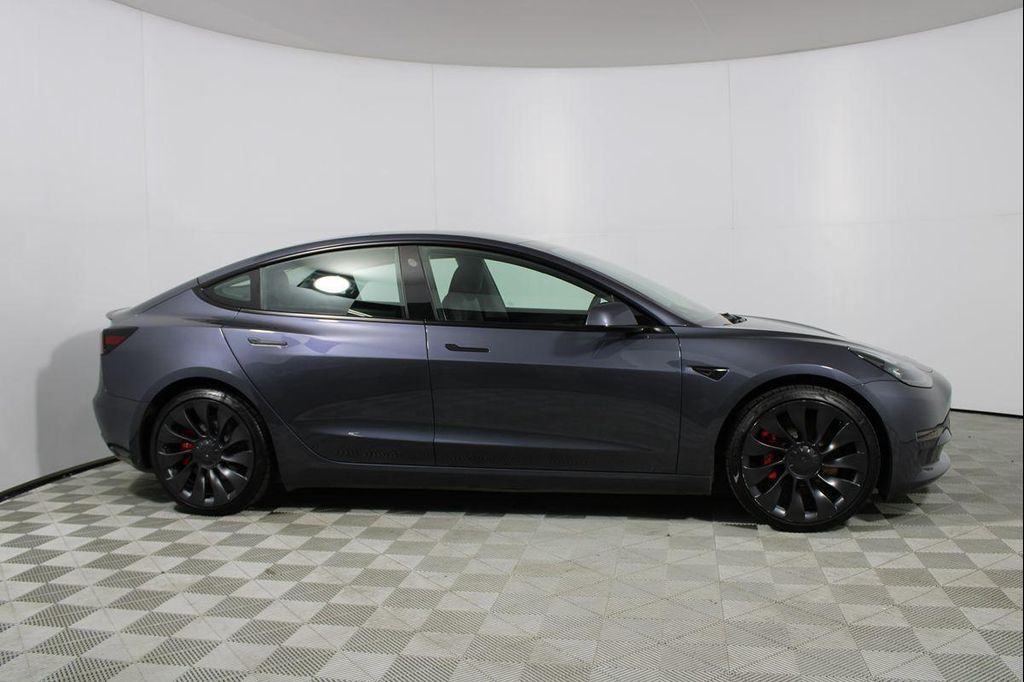 2023 Tesla MODEL 3 PERFORMANCE — миниатюра 27