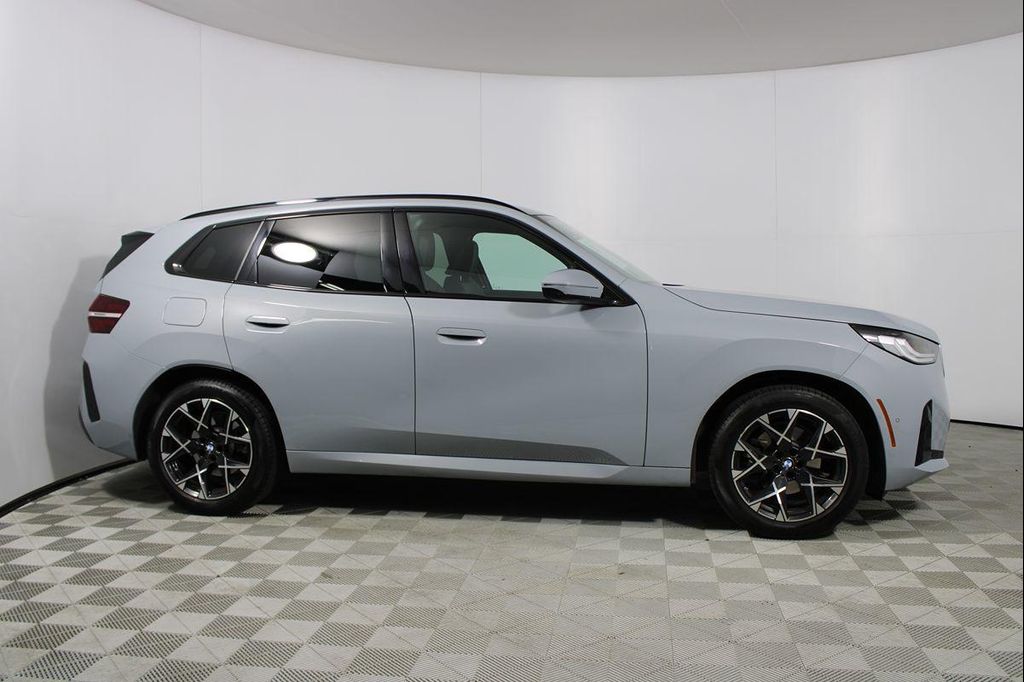 صورة مصغرة 20 لـ 2025 BMW X3 30 XDRIVE