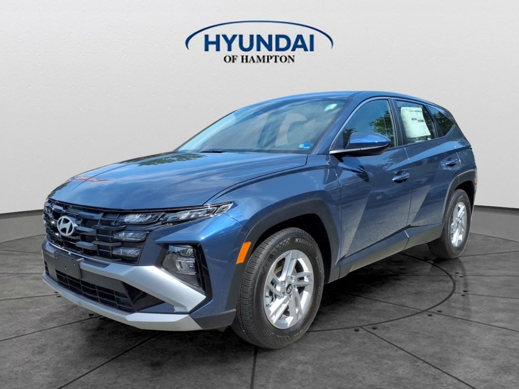 New 2026 Hyundai TUCSON SE