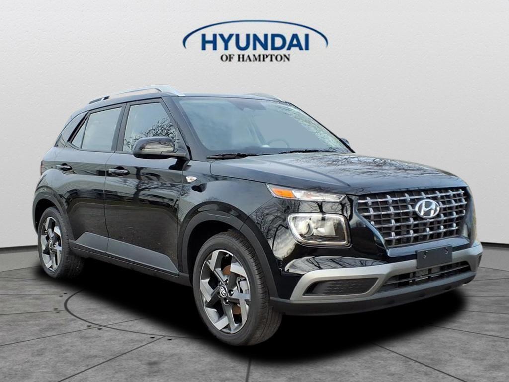New 2026 Hyundai VENUE SEL