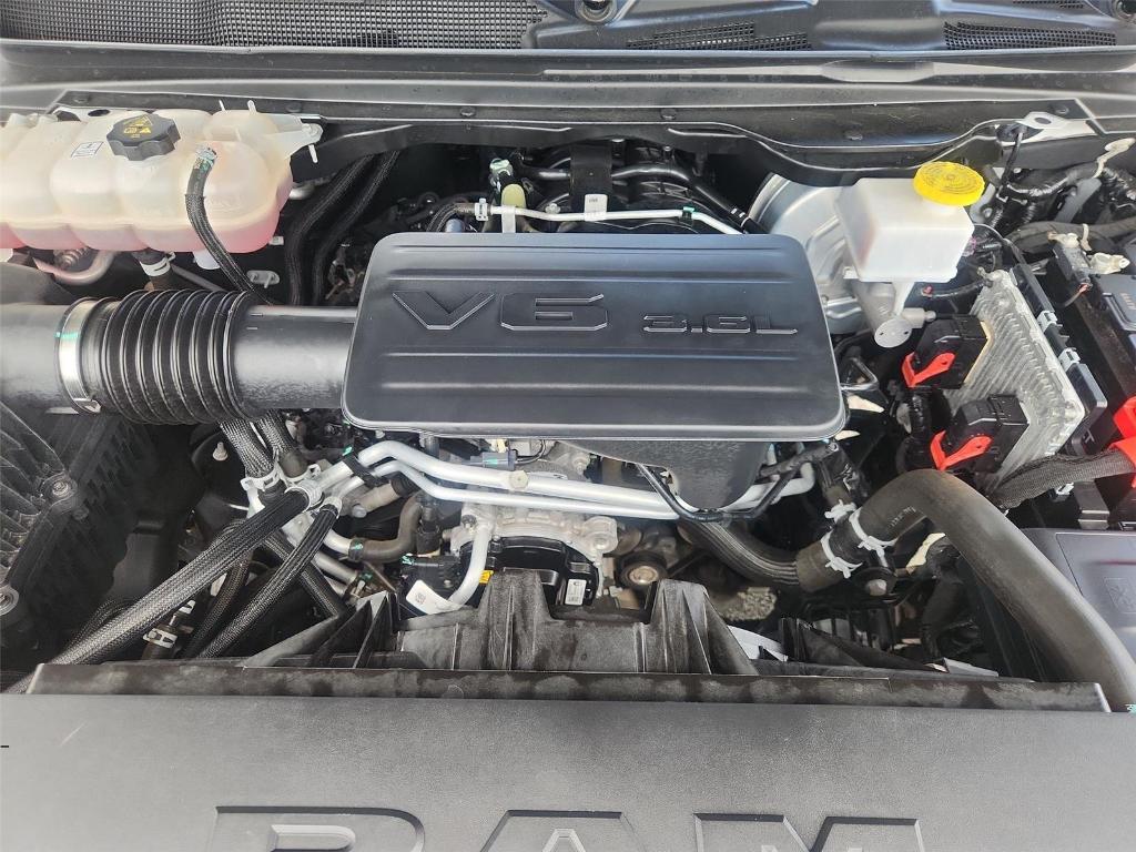 2023 RAM 1500 BIG HORN thumbnail 28