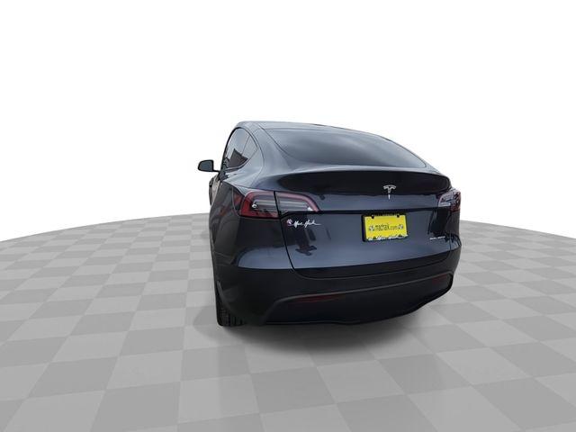 TESLA MODEL Y LONG RANGE - 7