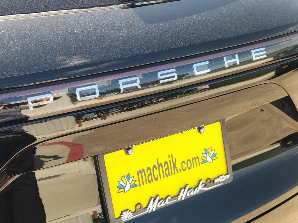 2022 Porsche CAYENNE BASE thumbnail 31