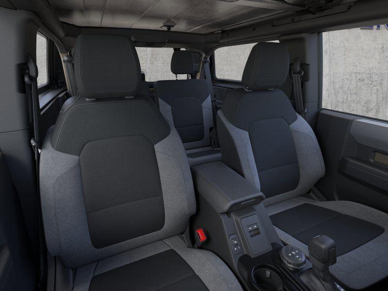 صورة 10 لـ 2026 FORD BRONCO BASE