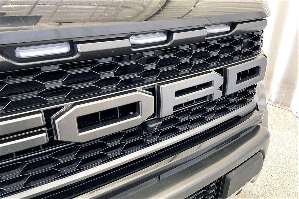 FORD F-150 RAPTOR - 7