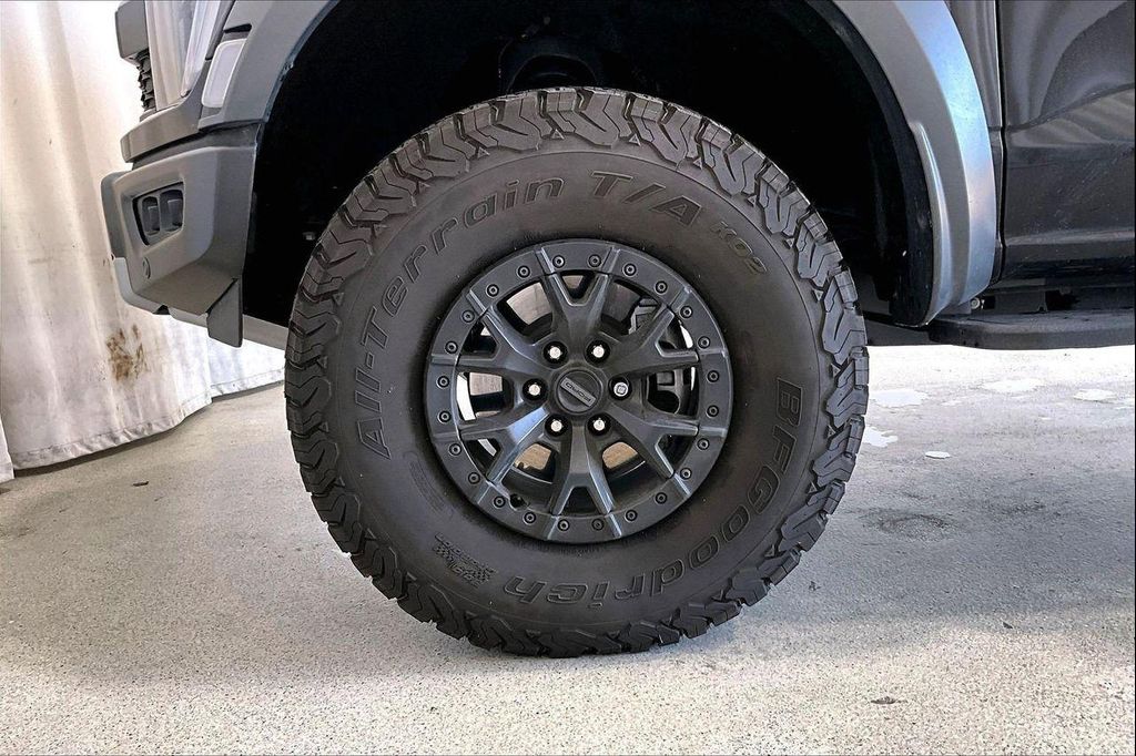 FORD F-150 RAPTOR - 6