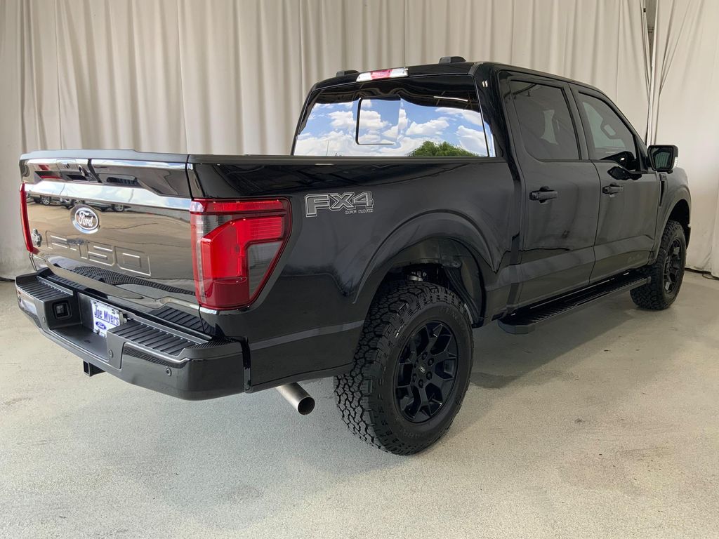 2026 FORD F-150 XLT — фото 4