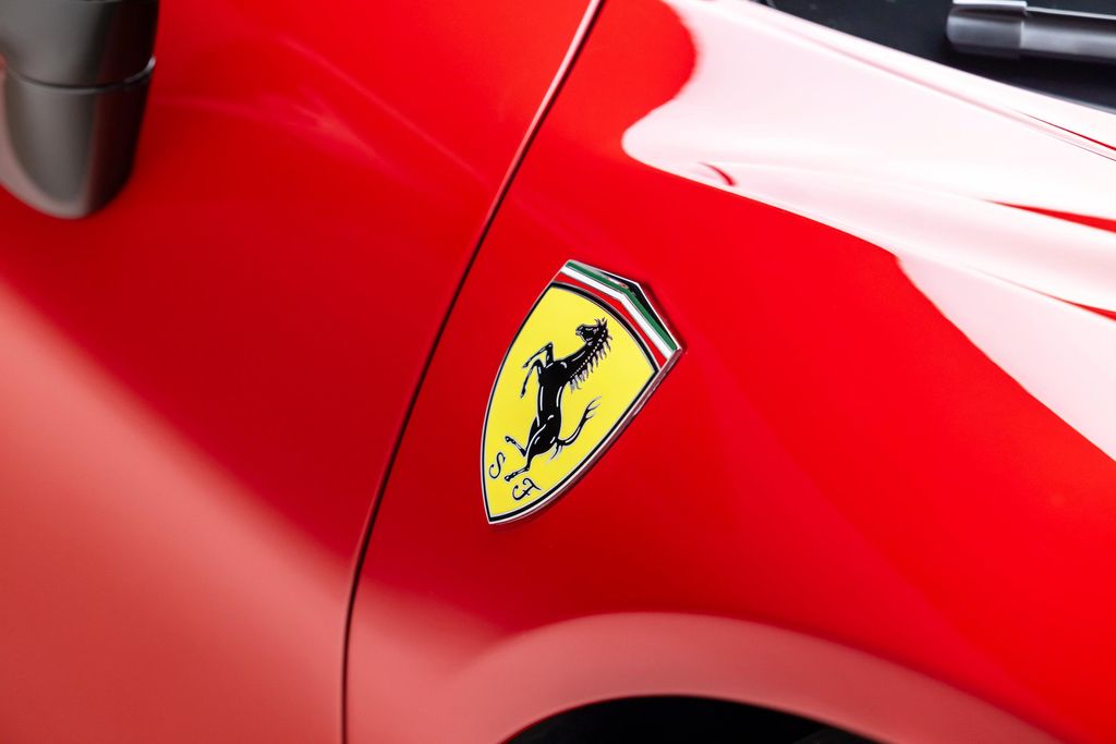 2021 Ferrari SF90 STRADALE COUPE — миниатюра 20