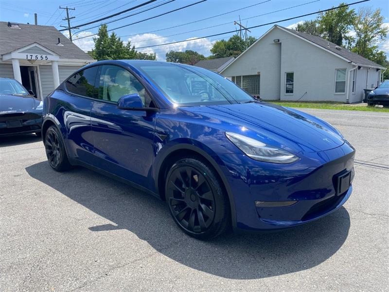 2023 Tesla MODEL Y LONG RANGE DUAL MOTOR ALL-WHEEL DRIVE — фото 8