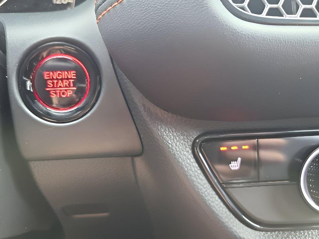 صورة مصغرة 28 لـ 2027 Honda HR-V SPORT AWD