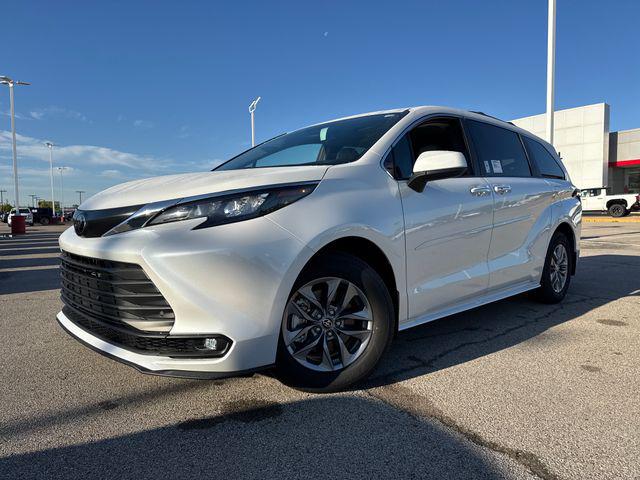 New 2026 Toyota Sienna XLE