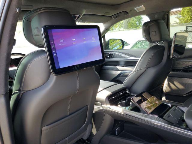 2026 Cadillac ESCALADE IQL PREMIUM SPORT — фото 7