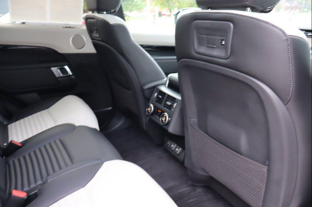 صورة مصغرة 22 لـ 2023 LAND Rover DISCOVERY P300 S R-DYNAMIC