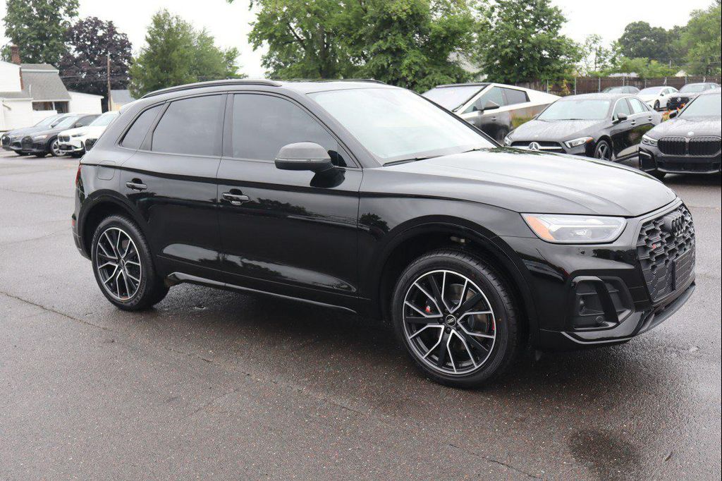 صورة 3 لـ 2023 AUDI SQ5 3.0T PREMIUM PLUS