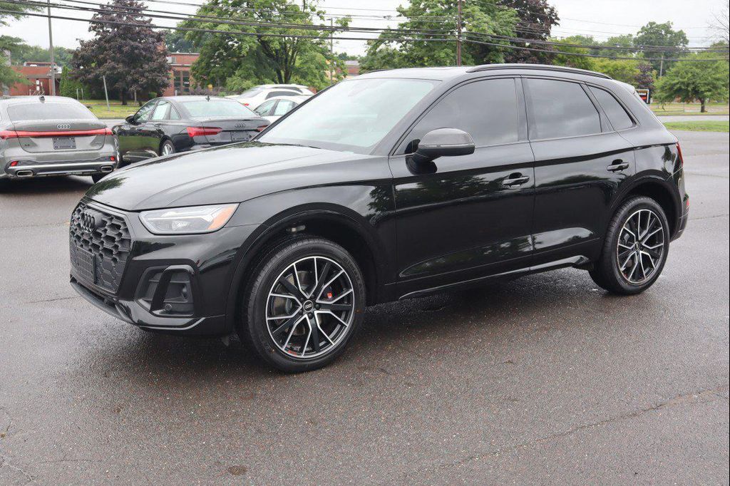صورة 1 لـ 2023 AUDI SQ5 3.0T PREMIUM PLUS
