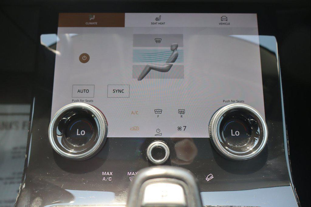 2022 LAND Rover RANGE ROVER EVOQUE SE — миниатюра 15