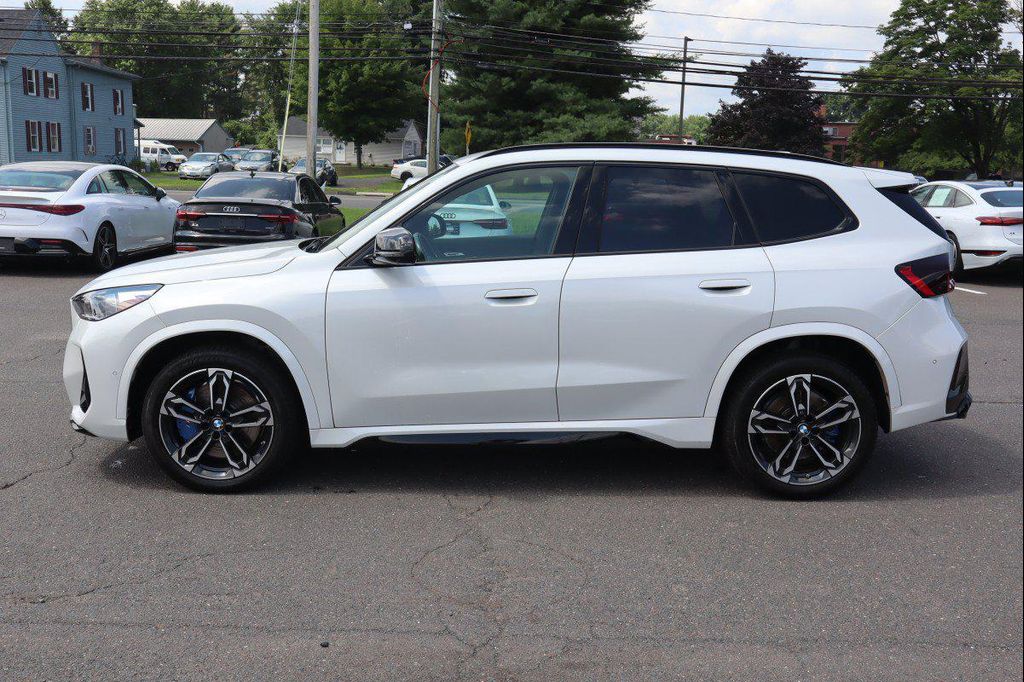 صورة 8 لـ 2025 BMW X1 M35I