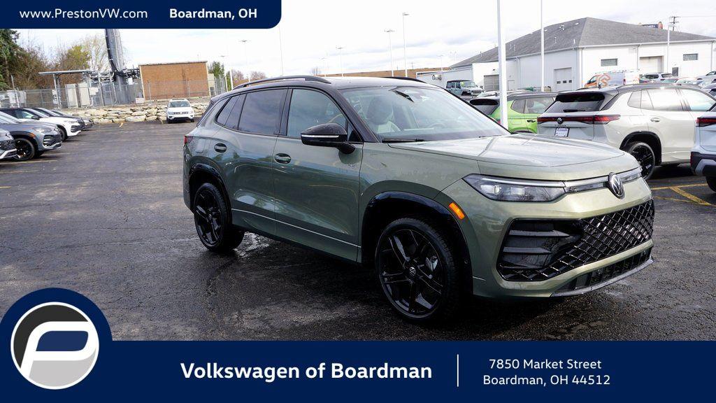 New 2026 Volkswagen Tiguan 2.0T SE R-Line Black