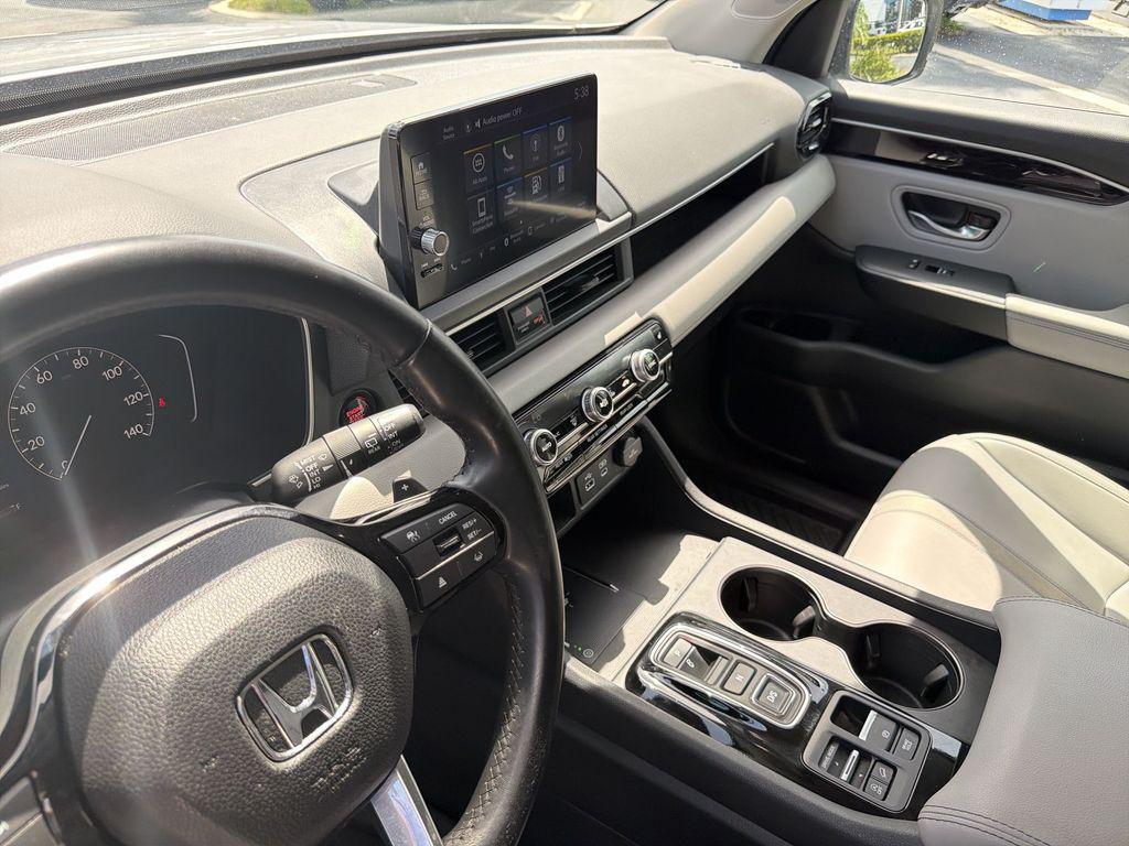 2023 Honda PILOT 2WD EX-L 8 PASSENGER 照片 24