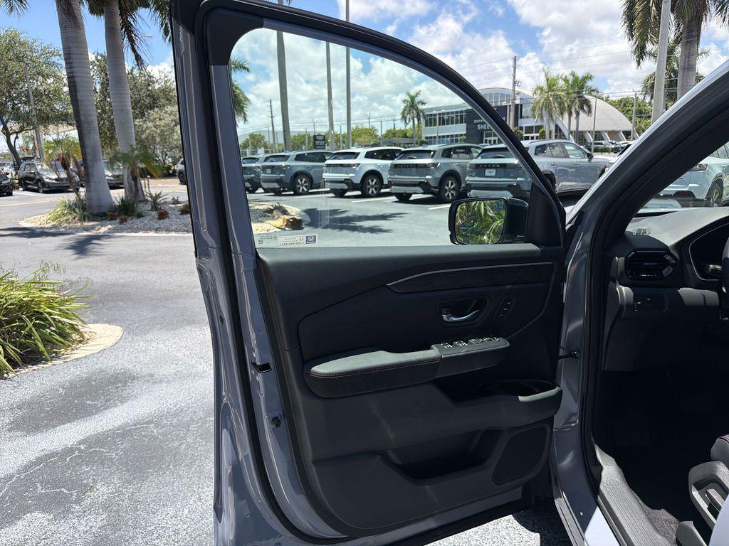2026 Honda PILOT BLACK EDITION 缩略图 23