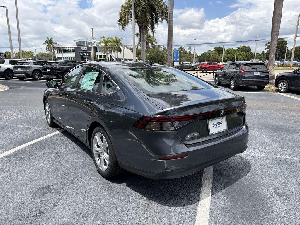2026 Honda ACCORD LX 1.5T thumbnail 6