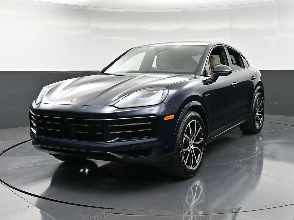 New 2026 Porsche Cayenne Base
