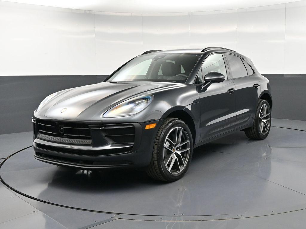 New 2026 Porsche Macan Base