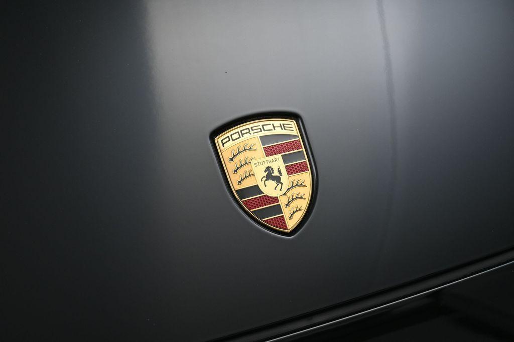 2025 Porsche CAYENNE GTS 缩略图 12
