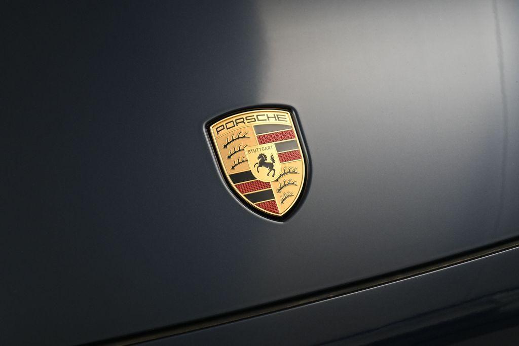 2026 Porsche CAYENNE BASE — миниатюра 12