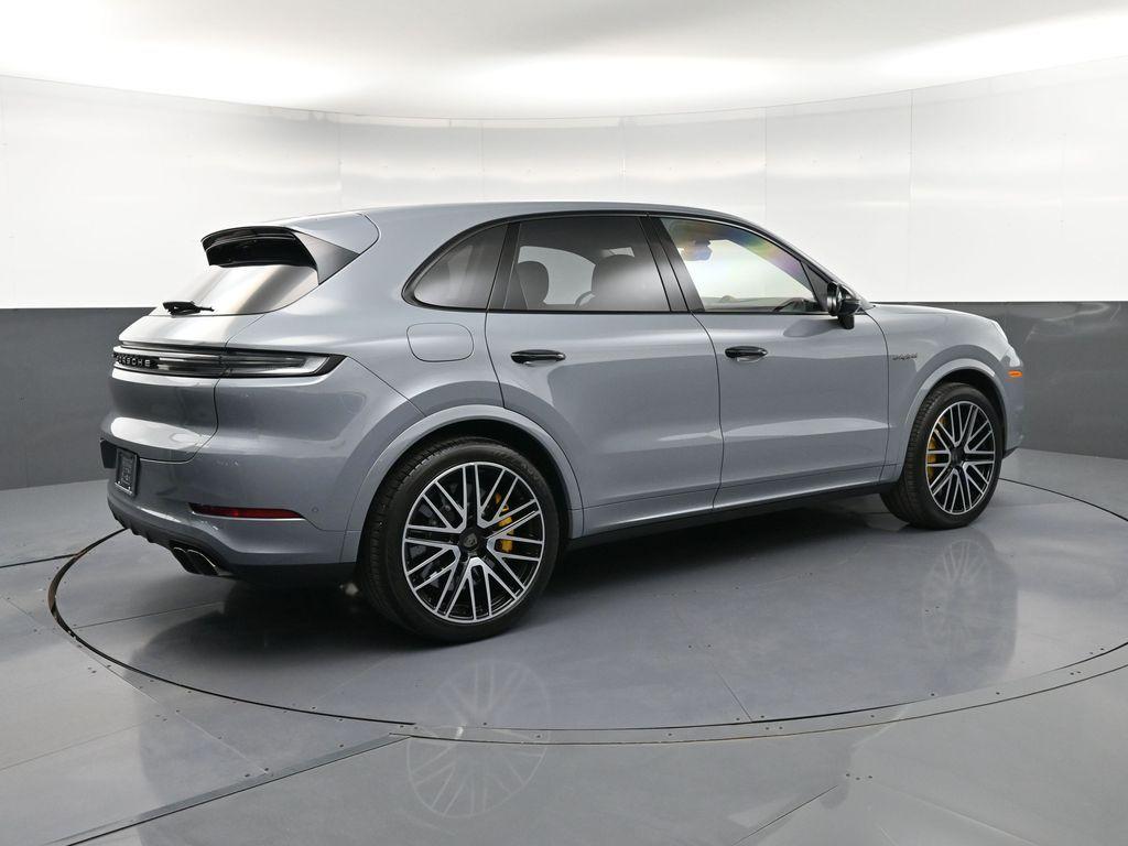 PORSCHE CAYENNE - 6